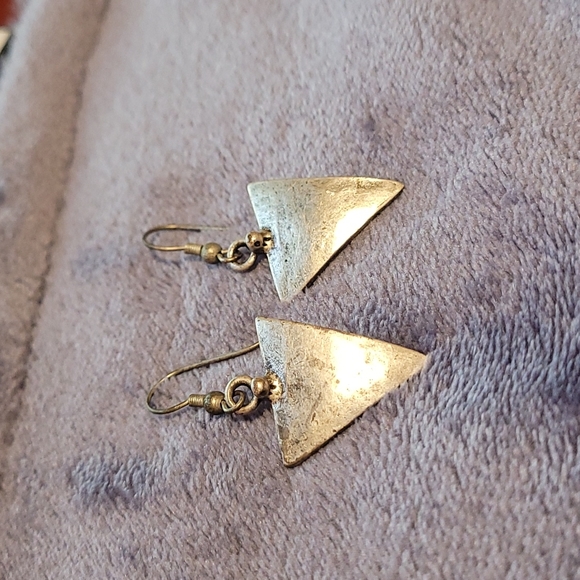 Silver Upside down triangle hook earrings - Picture 2 of 3